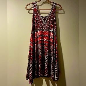 Red w/ Pattern Stretchy Dress